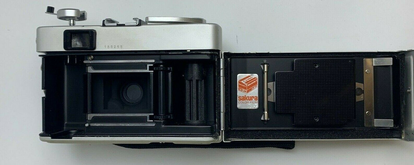 KONICA c35 - HEXANON 38mm f2.8 lens