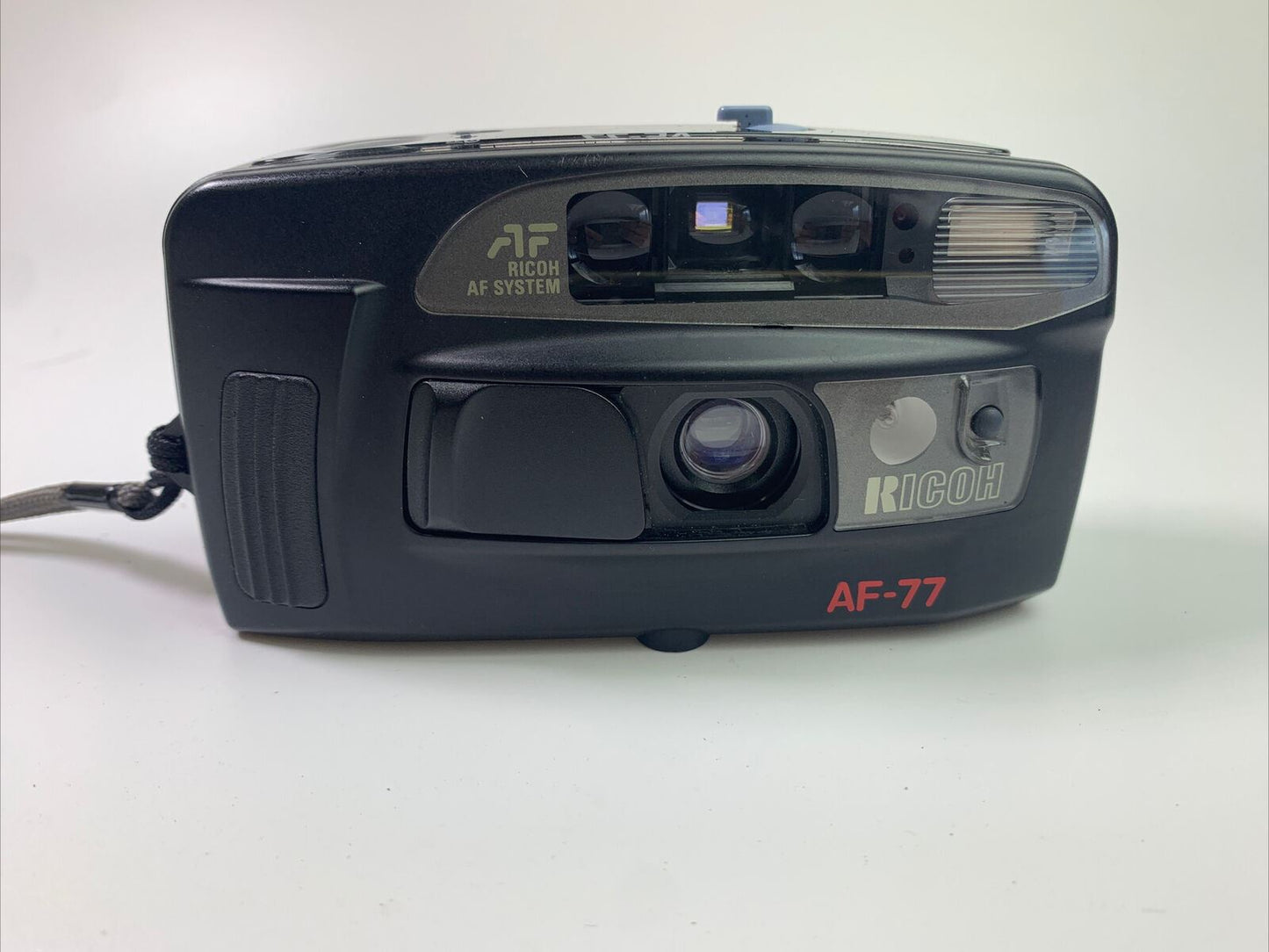 RICOH AF 77