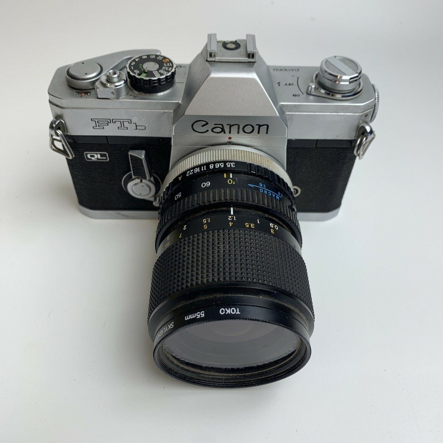CANON FTb QL  - 35-70mm f3.5 Lens